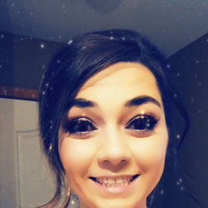 Meet your Posher, Makeup and